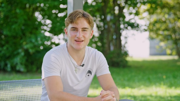 Thumbnail_Video_Yannick_1920px